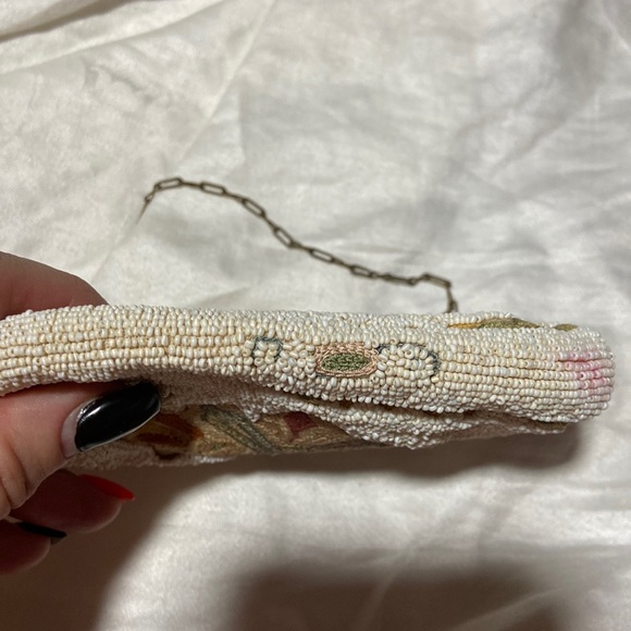 Vintage unique Longchamps Beaded/Embroidered Purse - Picture 7 of 15